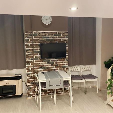 Apartment In Downtown Boedapest Buitenkant foto