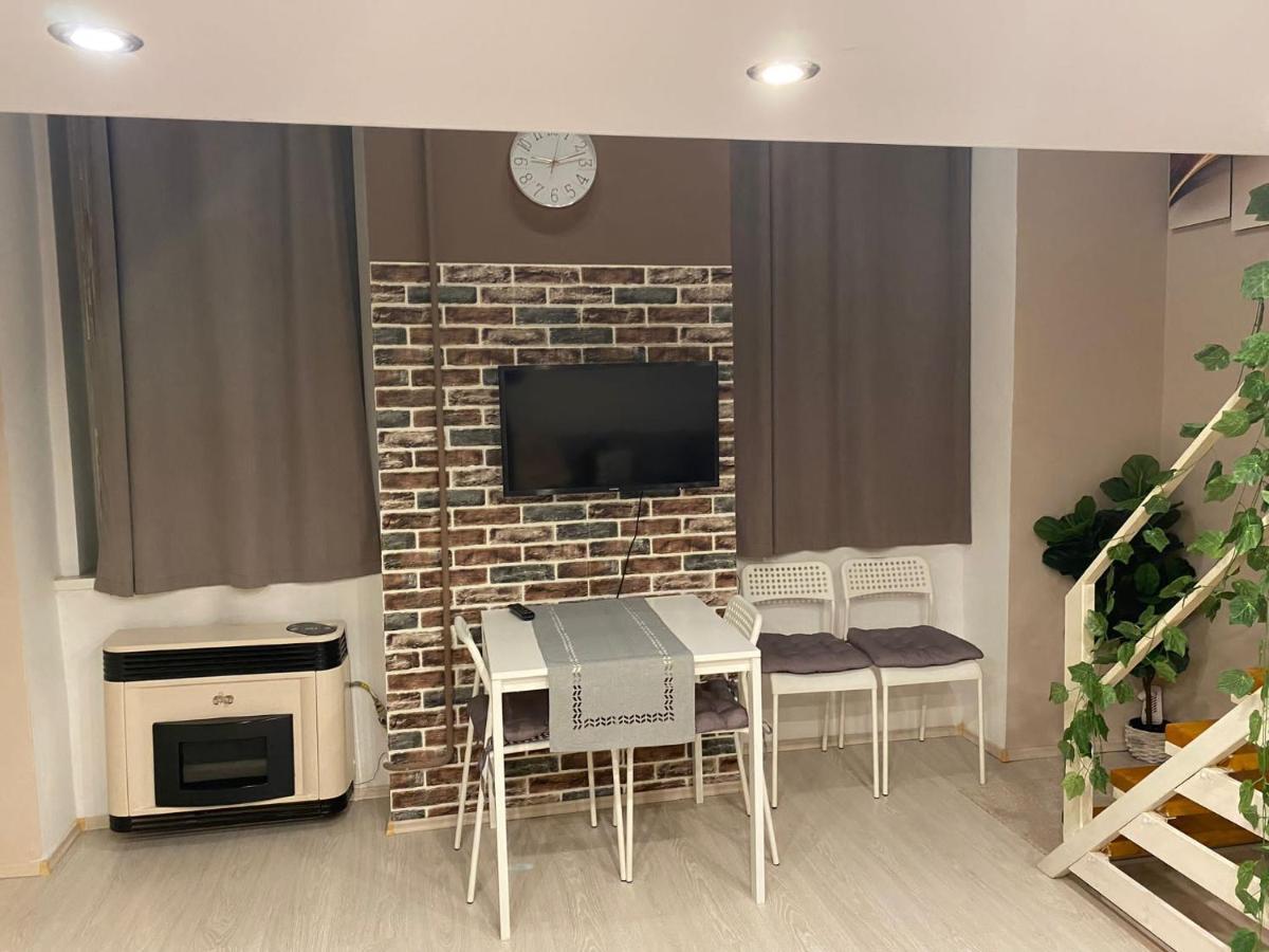 Apartment In Downtown Boedapest Buitenkant foto